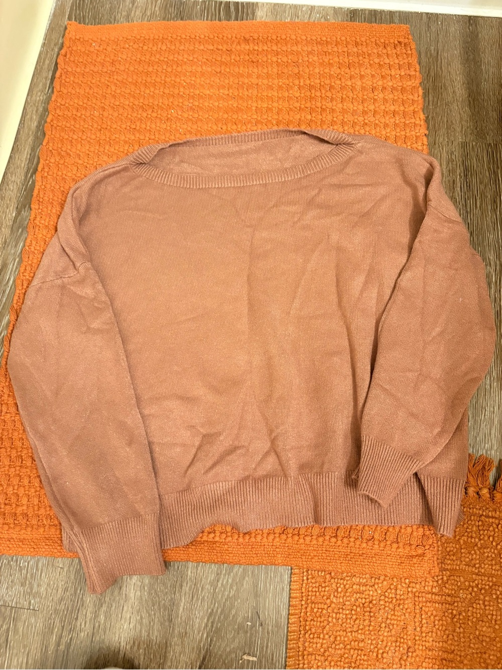 Women’s Cozy Crewneck Sweater in Rust